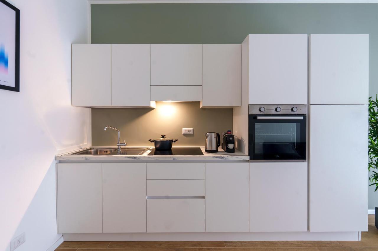 Apartament Sansiro Luxury Wi-Fi & Netflix Mediolan Zewnętrze zdjęcie