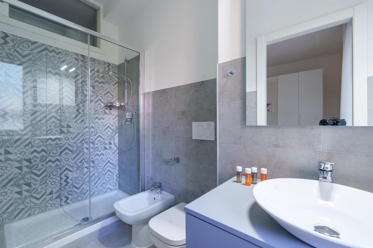 Apartament Sansiro Luxury Wi-Fi & Netflix Mediolan Zewnętrze zdjęcie
