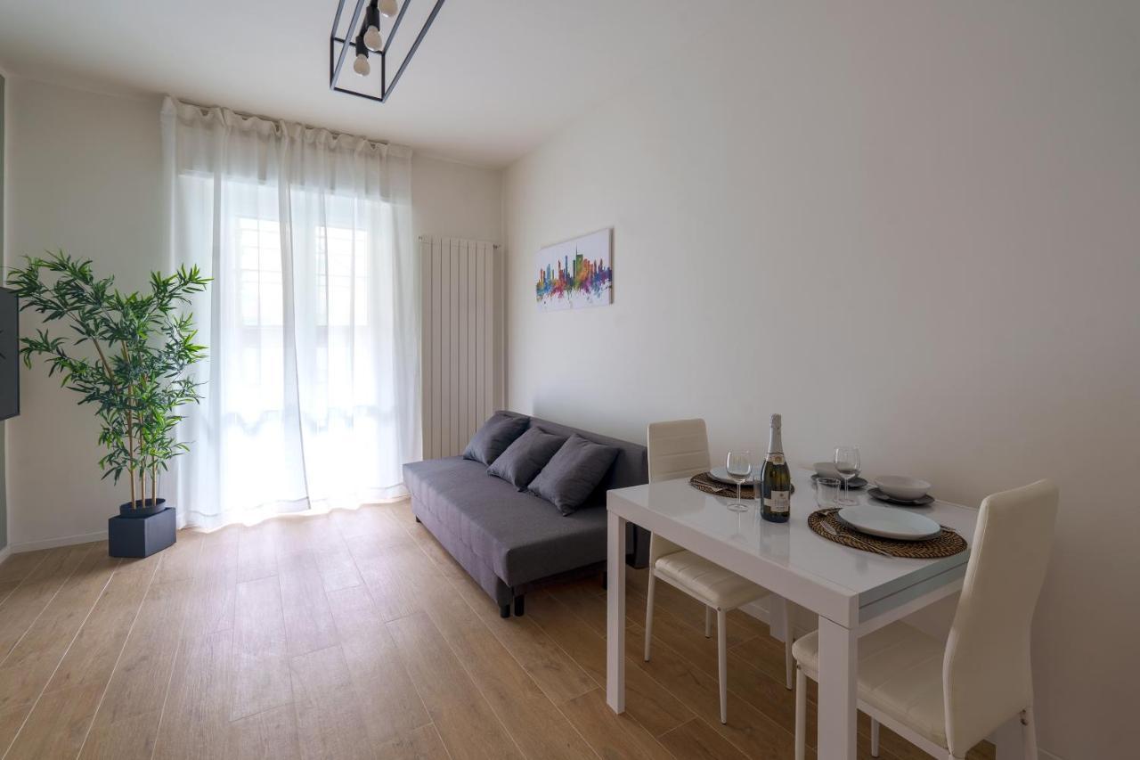 Apartament Sansiro Luxury Wi-Fi & Netflix Mediolan Zewnętrze zdjęcie